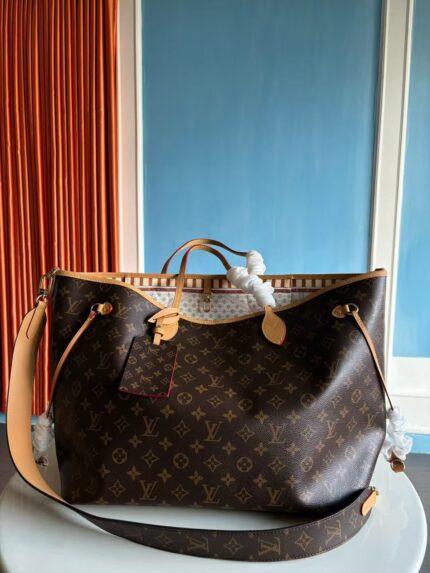 Louis Vuitton Tote Bag