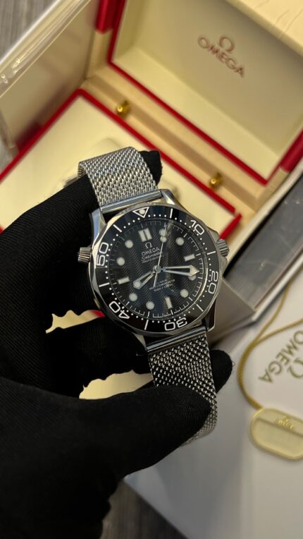 OMEGA Seamaster Diver Mesh Watch
