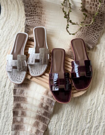 Hermes Oran Flats