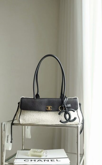 Chanel Leather Tote Bag