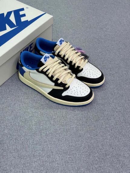 Nike Premium Golf Street Sneakers