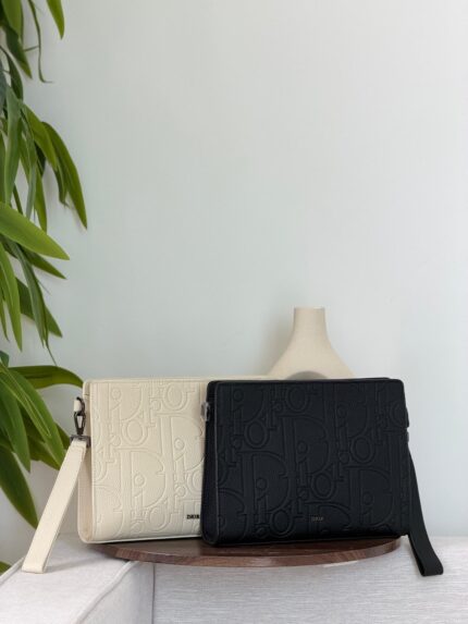 Christian  Dior  Clutch Bags