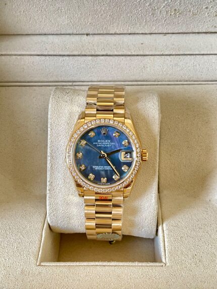 Rolex Oyster Perpetual Datejust Watch