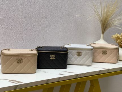 Chanel Vanity Case Crossbody Bags