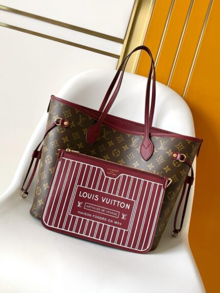 Louis Vuitton Neverfull Tote Bags