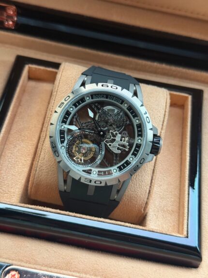 Roger Dubuis Excalibur Spider Skeleton Flying Tourbillon