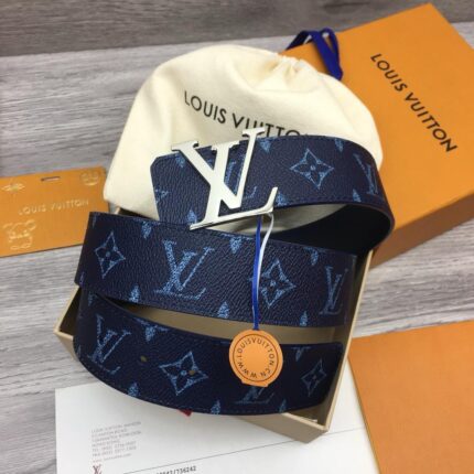 Louis Vuitton Initials Reversible Belt