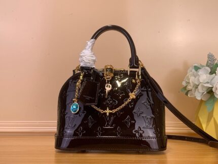 Louis Vuitton Alma BB Bag in Monogram Vernis Hand Bag