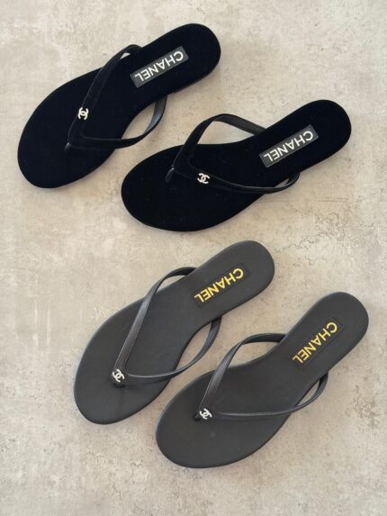 Chanel CC Logo Flip Flops