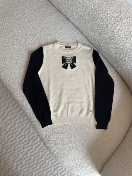 Chanel Bow Intarsia Knit Sweater