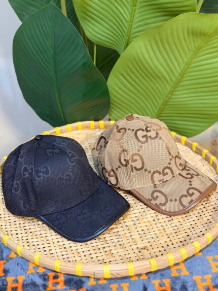 Gucci Jumbo GG Baseball Caps