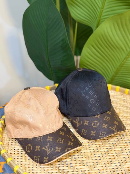 Louis Vuitton Monogram Baseball Caps