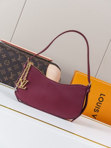 Louis Vuitton Moon Bag in Smooth Leather