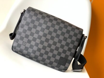 Louis Vuitton District PM Messenger Bags
