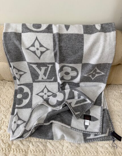 Louis Vuitton Checkerboard Monogram Blanket & Cushion Sets