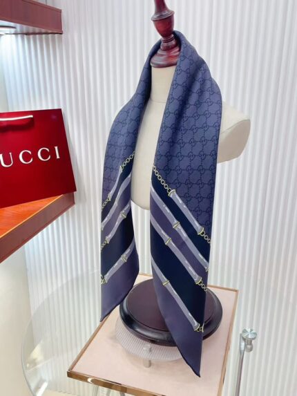 Gucci GG Bamboo Chain Silk Scarf