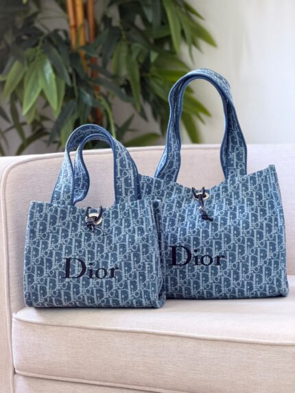 Christian Dior Oblique Jacquard Beach Tote Bags