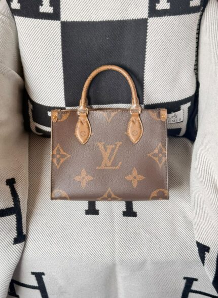 Louis Vuitton OnTheGo PM Tote Bags