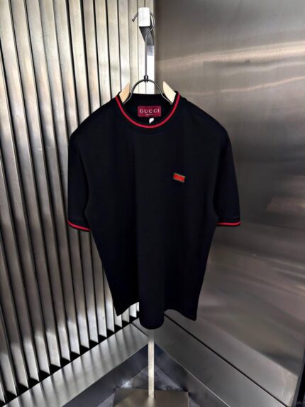 Gucci Contrast Trim Logo Plaque T-Shirt