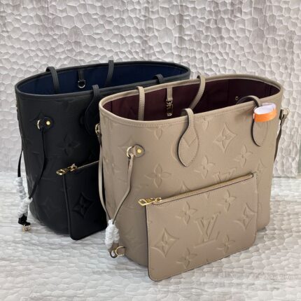 Louis Vuitton Neverfull MM Tote Bags