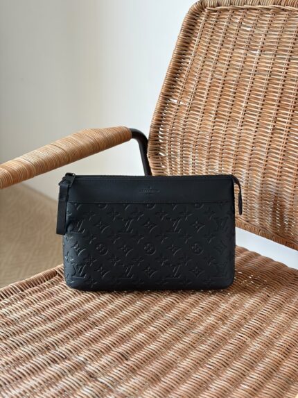 Louis Vuitton Pochette Voyage MM Pouches