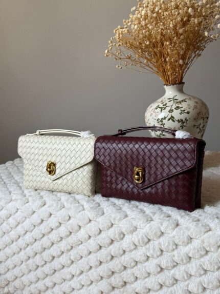 Bottega Veneta Andiamo Handle Bags