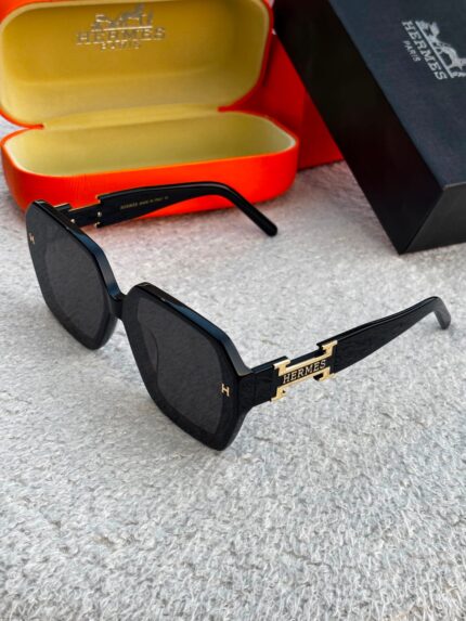 Hermes H Chain Oversized Square Sunglasses