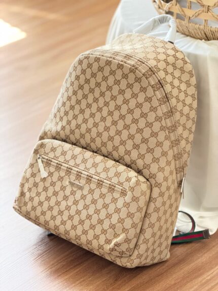 Gucci GG Supreme Canvas Backpack