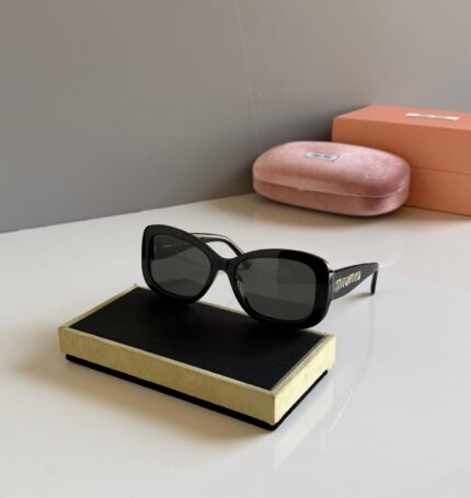 Miu Miu Glimpse Cat-Eye Sunglasses
