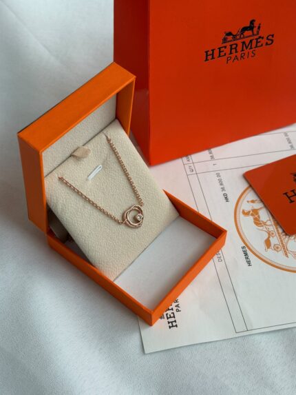 Hermes Vertige Coeur Pendant Necklaces