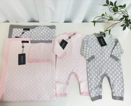 Gucci GG Jacquard Knit Newborn 3-Piece Gift Sets