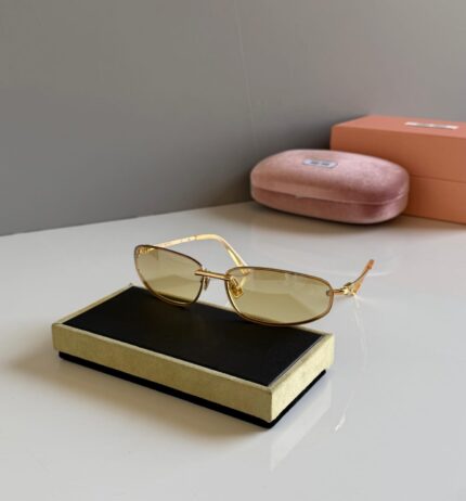 Miu Miu Rectangular Sunglasses