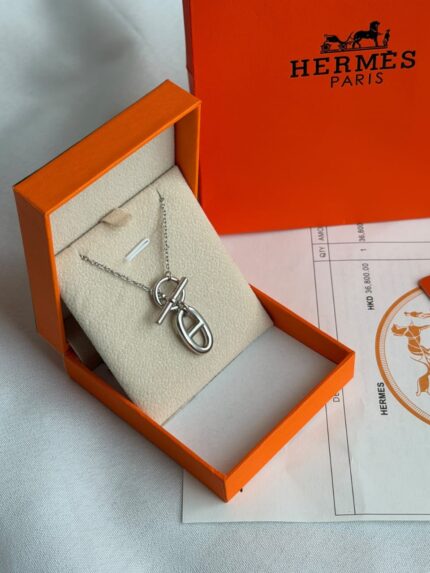 Hermes Chaine d'Ancre Pendant Necklace