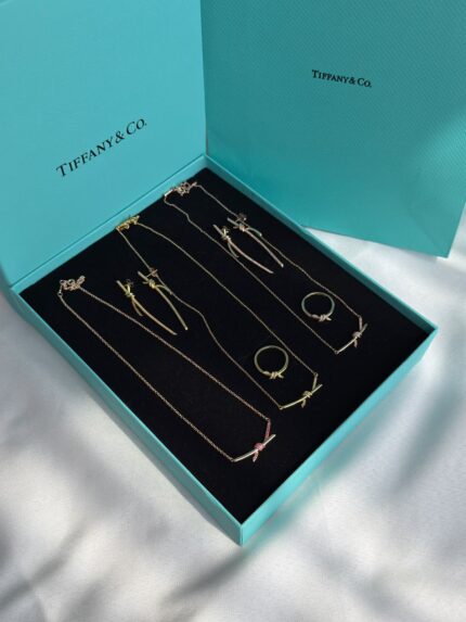 Tiffany & Co Tiffany Knot 3-in-1 Jewelry Sets