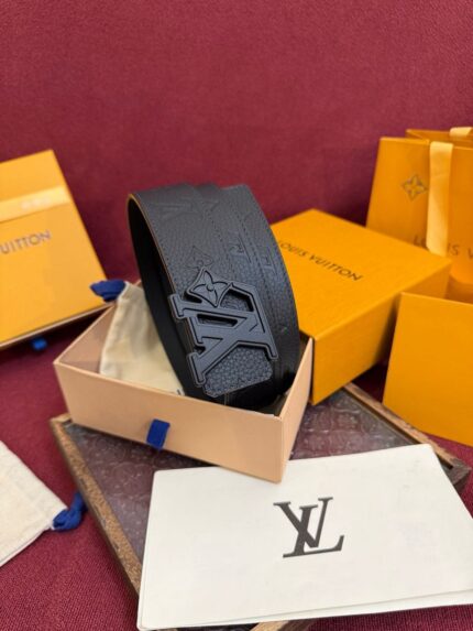 Louis Vuitton Initiales Taurillon Monogram Belts