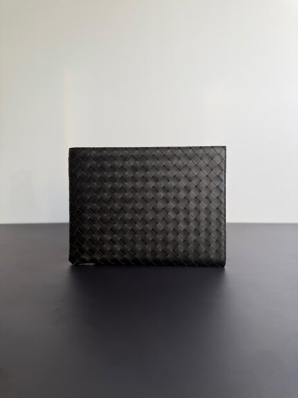 Bottega Veneta Leather Zip Pouch