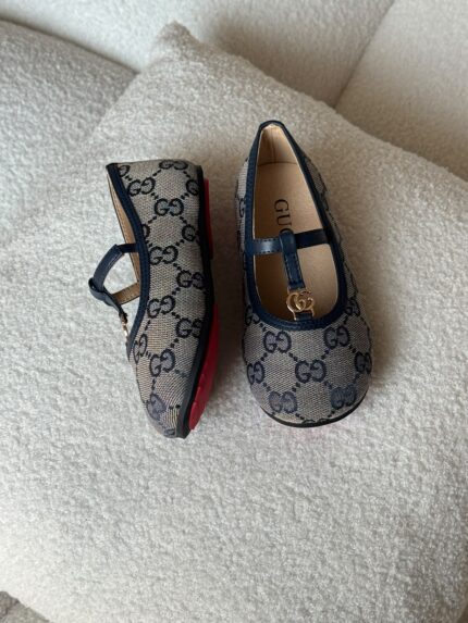 Gucci Mary Jane Flats