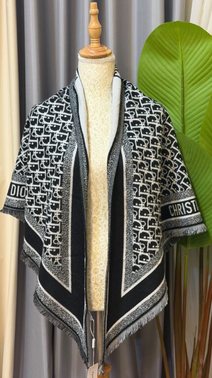 Christian Dior Oblique Wool Poncho Shawls