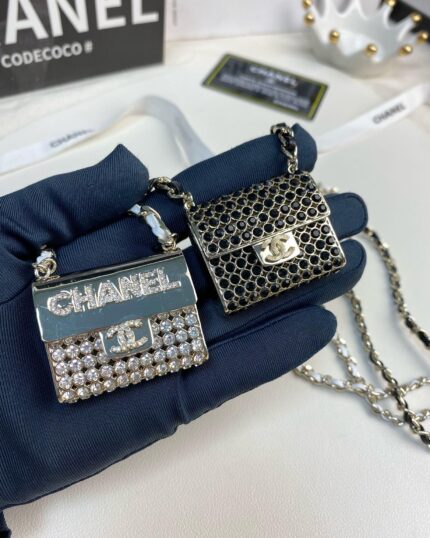 Chanel Crystal Flap Bag Pendant Long Chain Necklace