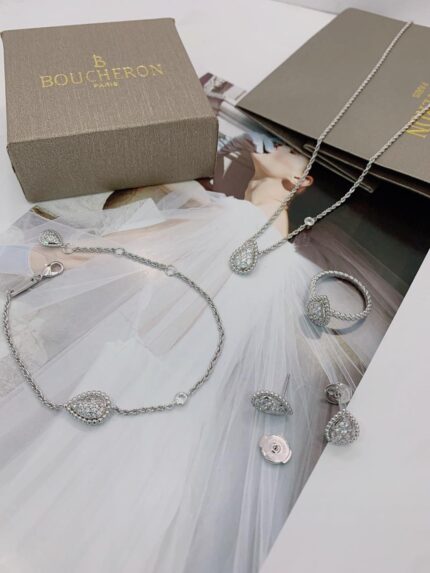 Boucheron Serpent Boheme 5 Piece Diamond Jewelry Sets