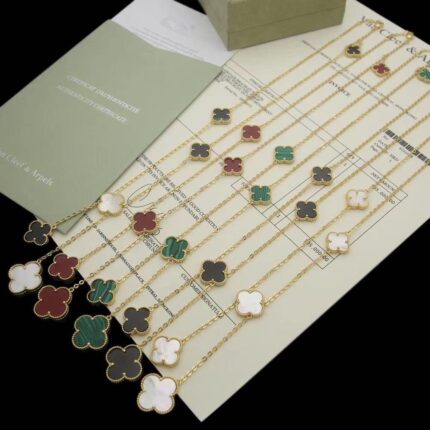Van Cleef & Arpels  Necklaces
