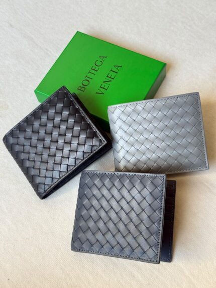 Bottega Veneta Intrecciato Weave Bifold Leather Wallets