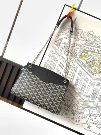 Goyard Rouette Shoulder Bags with Chain