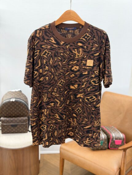 Louis Vuitton Marque Depose Leopard Jacquard Knit T-Shirt
