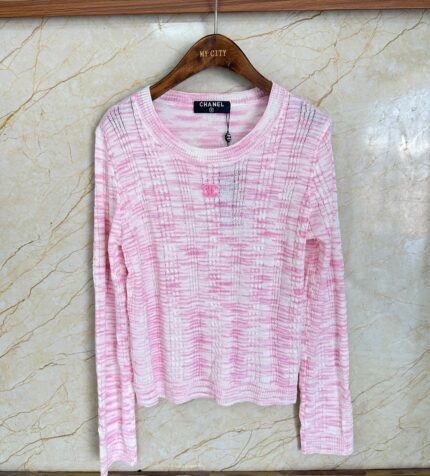 Chanel CC Logo Pink Melange Cable Knit Sweater