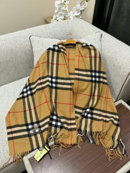 Burberry Giant Check Cashmere Scarfs