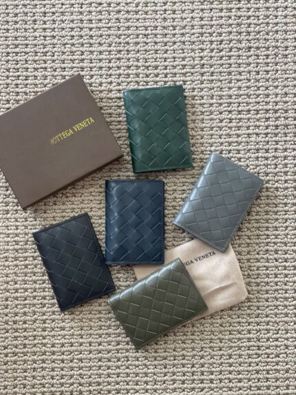 Bottega Veneta Intrecciato Business Card Holders
