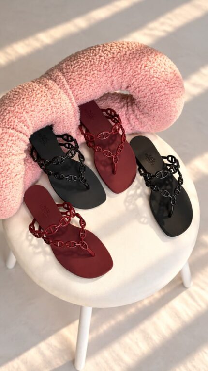 Hermes Chaine d'Ancre Rubber Thong Sandals
