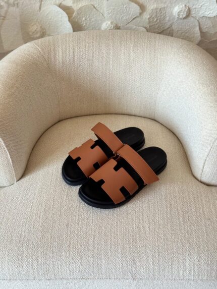 Hermes Chypre Sandals