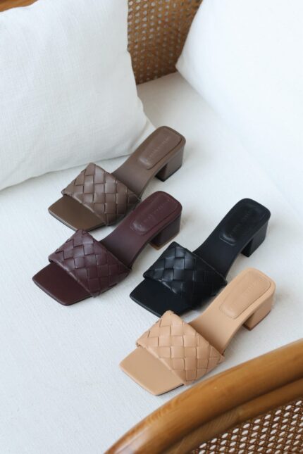 Bottega Veneta Lido Intrecciato Woven Mule Sandals